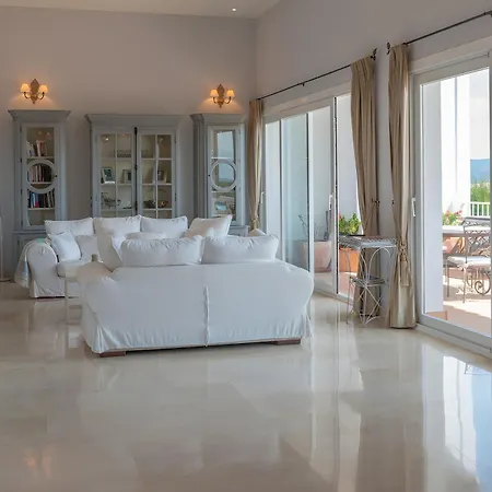 Indigo Villa *